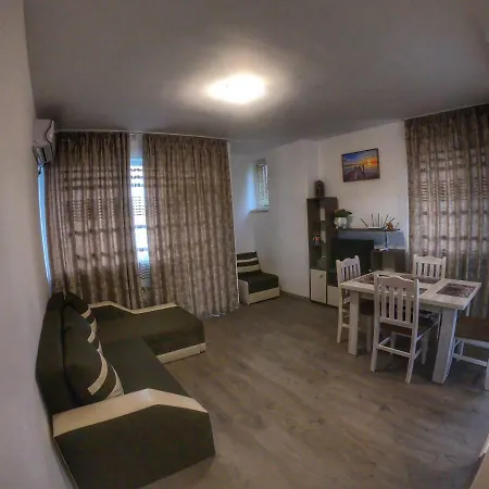Pretty House Sarafovo Apartamento
